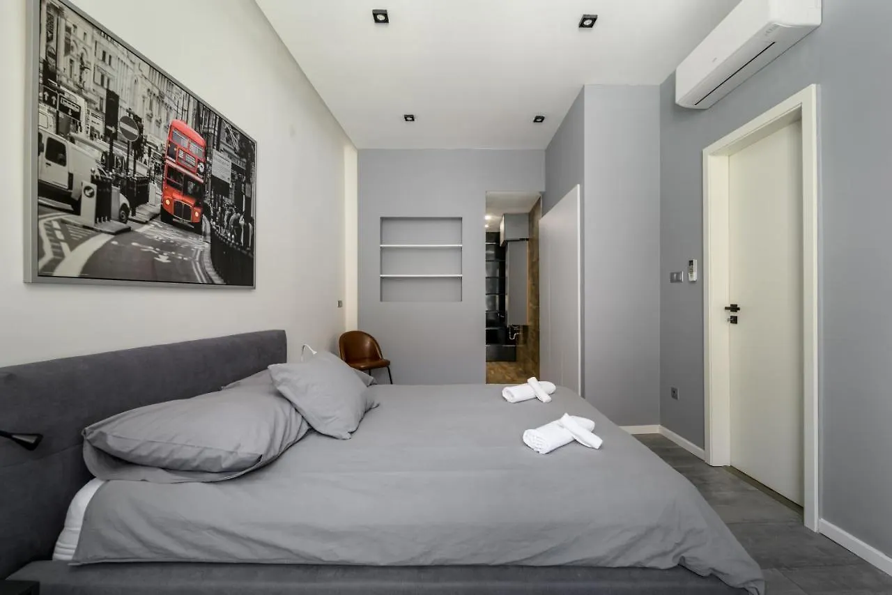 Lion 3Bedroom Apartment In Hear Of City Budapest