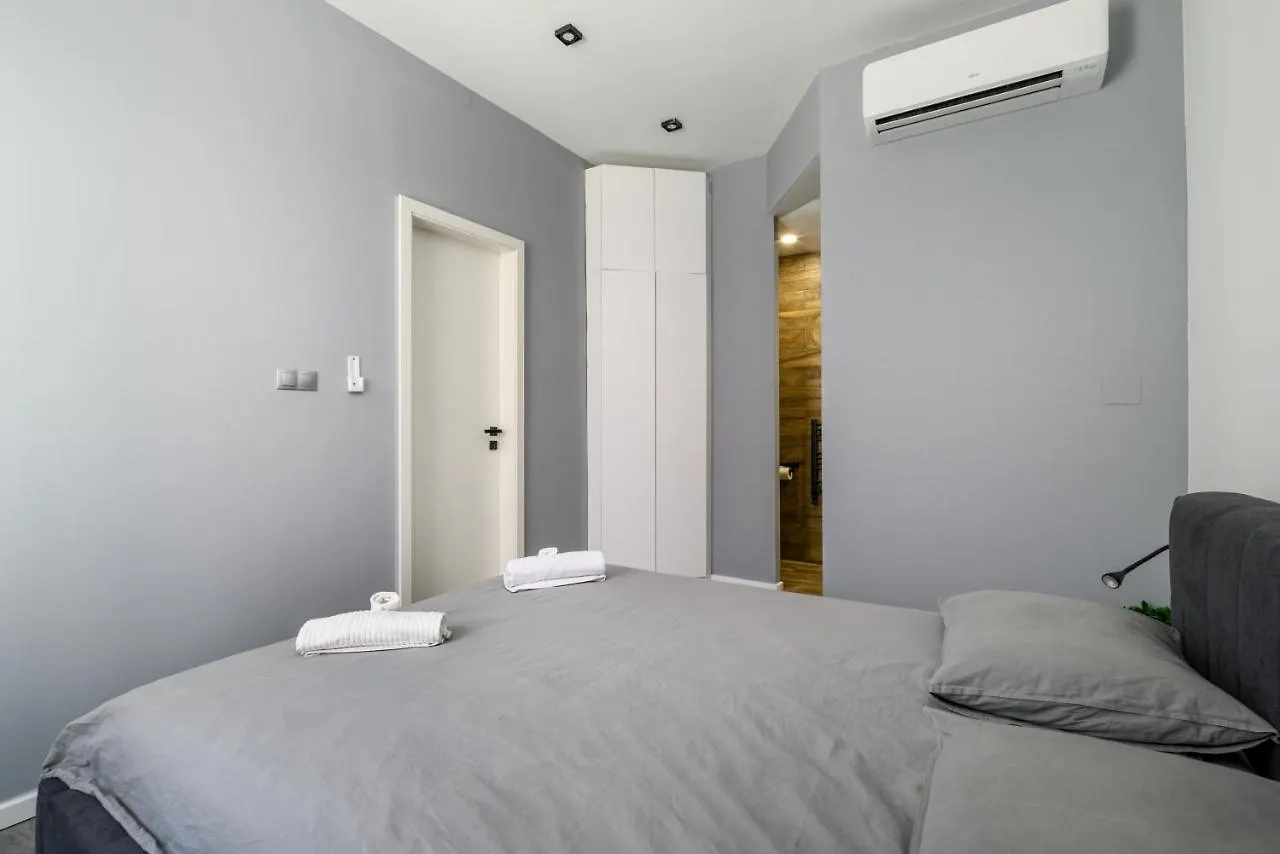 Lion 3Bedroom Apartment In Hear Of City Budapest